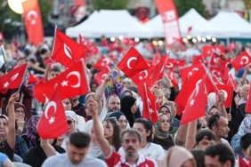 kocaeli-kol-kola-girdi-tek-yurek-oldu.jpg