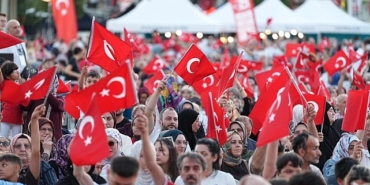 kocaeli-kol-kola-girdi-tek-yurek-oldu.jpg