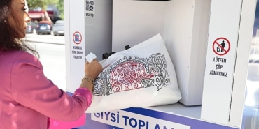konaklilarin-eski-giysileri-cope-degil-geri-donusume-gidiyor.jpg