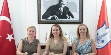 konakta-imzalar-firsat-esitligi-icin-atildi.jpg