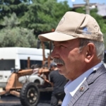kosuyolu-caddemizde-asfalt-yama-calismalarimiza-basladik.jpg