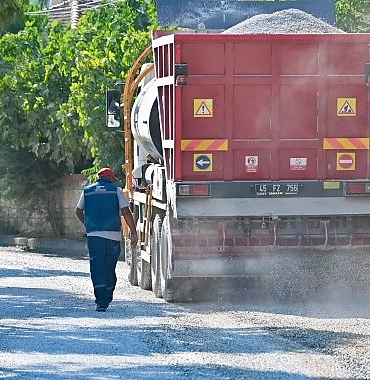 manisa-buyuksehir-alasehirde-yol-konforunu-artiriyor.jpg