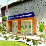 menemen-egitim-yatirimlariyla-ornek-gosteriliyor.jpg