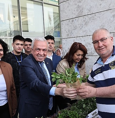 niluferde-120-bin-fide-vatandasla-bulustu.jpg