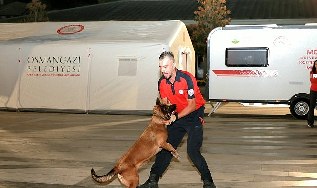 osmangazi-belediyesi-marmara-depremini-unutmadi.jpg