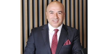ozel-guvenlik-gorevlileri-kamusal-ve-ozel-alanlarda-guvenligin-saglanmasinda-onemli-bir-rol-oynuyor.jpg
