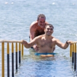 ozgurluge-yuzduler.jpg