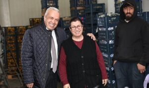 sadi-ozdemir-kent-halini-ziyaret-etti-ftZS1CMc.jpg