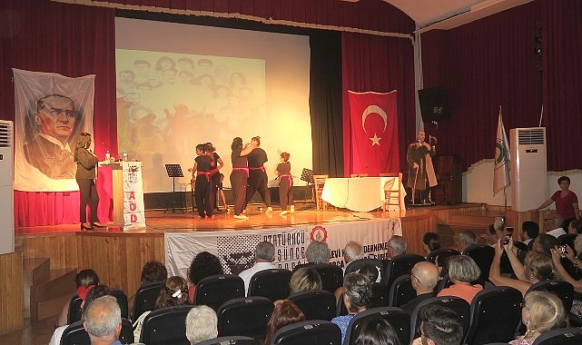 Sivas Madımak katliamında yaşamını yitirenler için Foça’da anma programı gerçekleştirildi
