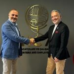 tekstil-sektorunun-nitelikli-is-gucu-sorunu-eleman-net-ile-cozulecek.jpg