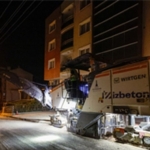 toros-caddesinde-gece-asfalt-mesaisi.jpg
