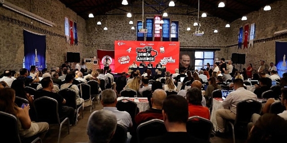 tugay-izmirin-fuarlarla-bagi-her-zaman-guclu-olacak.jpg