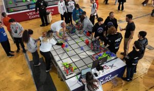 vex-robotics-antalya-turnuvasi-duzenlendi-ihSSLsrV.jpg